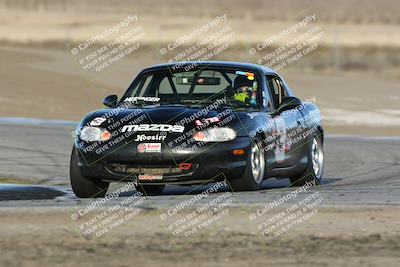 media/Jan-14-2024-CalClub SCCA (Sun) [[2b2dc9dce5]]/Group 7/Outside Grapevine/